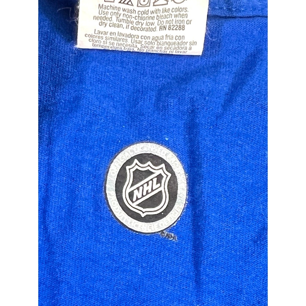 St. Louis Blues NHL‎ Men's Blue Short Sleeve "74 OSHIE" T-shirt Size XL - Picture 5 of 7